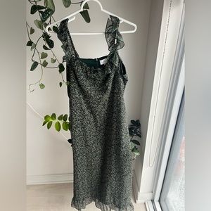 Park & Fifth Dress in Green 💚